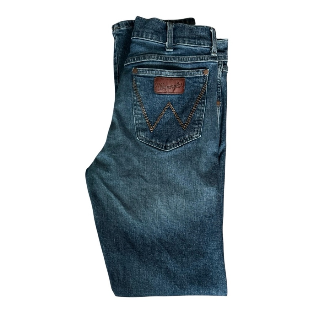 Men’s Retro Slim Straight Wranglers (32/24)